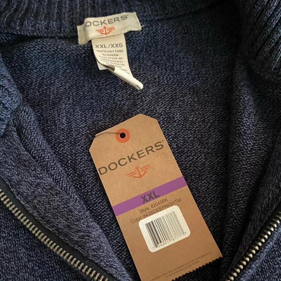 Men’s new with tags Dockers zip- up sweater - Picture 2 of 2